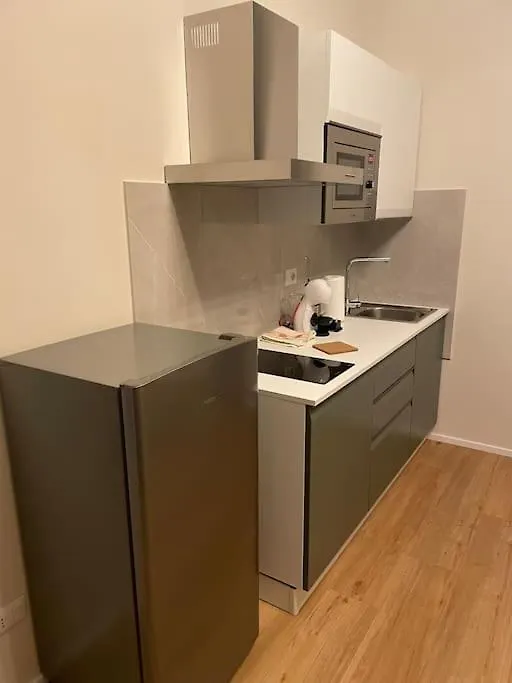Cucchiari Suite 1A Modena Italy