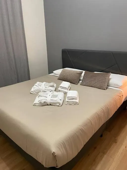 Apartment Cucchiari Suite 1A Modena